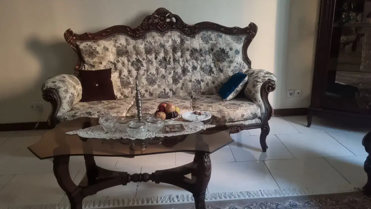 مبل ۹نفره دست دو|مبلمان خانگی و میز عسلی|پردیس, فاز ۸|دیوار