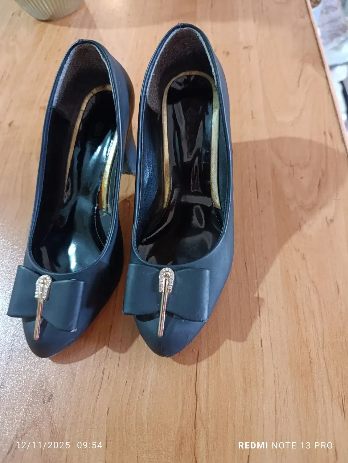 کفش زنانه|کیف، کفش، کمربند|تربت جام, جامی|دیوار