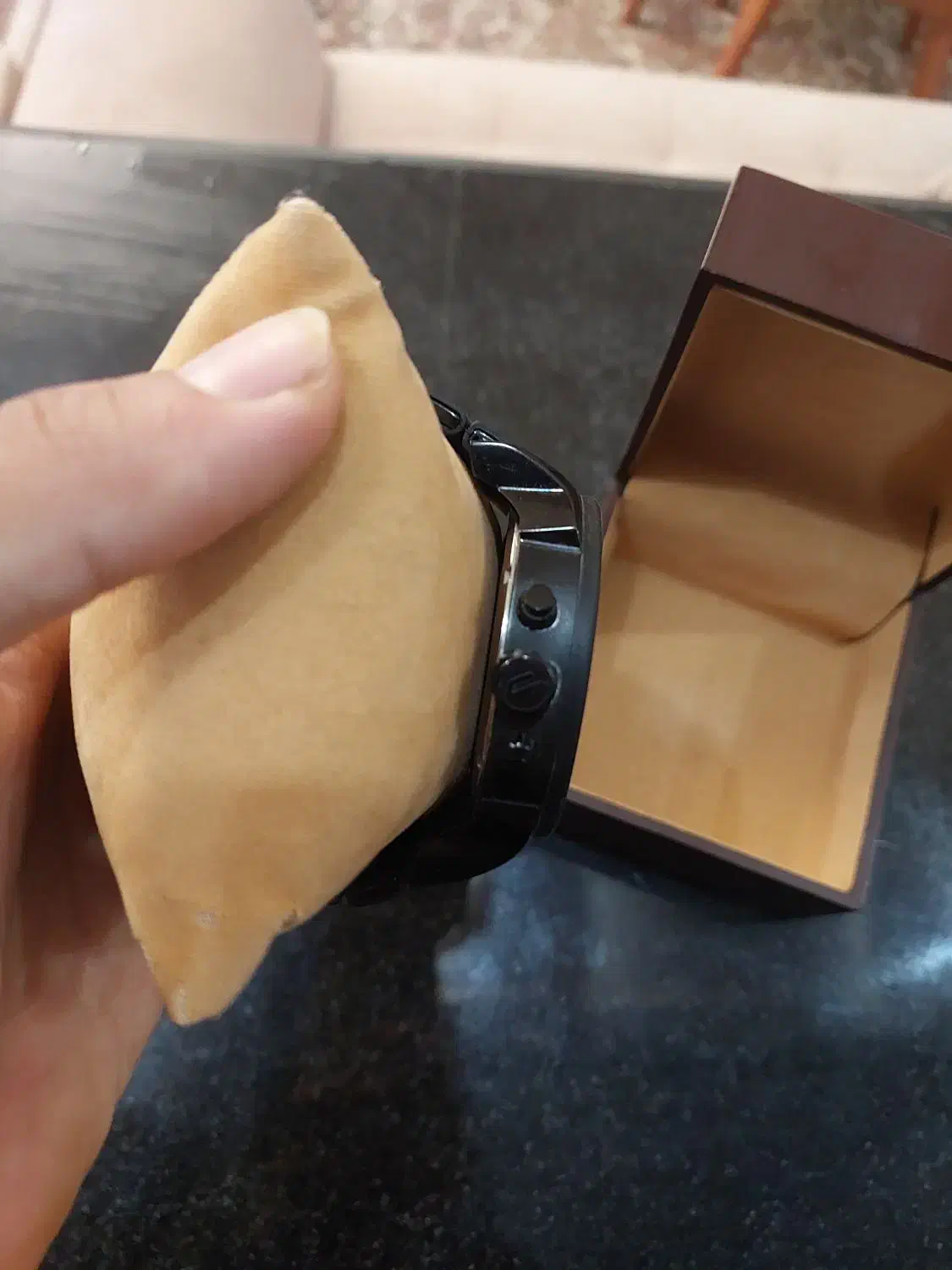 ساعت 7 موتور دیزل ژاپنی سنگین نوع بدون خط خش|ساعت|گنبد کاووس, |دیوار