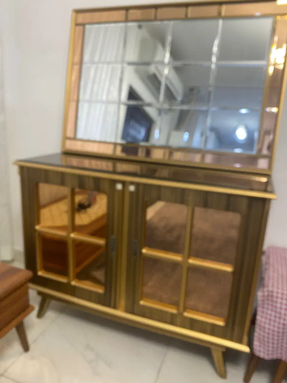 آیینه کنسول|بوفه، ویترین، کنسول|رشت, حومه رشت|دیوار