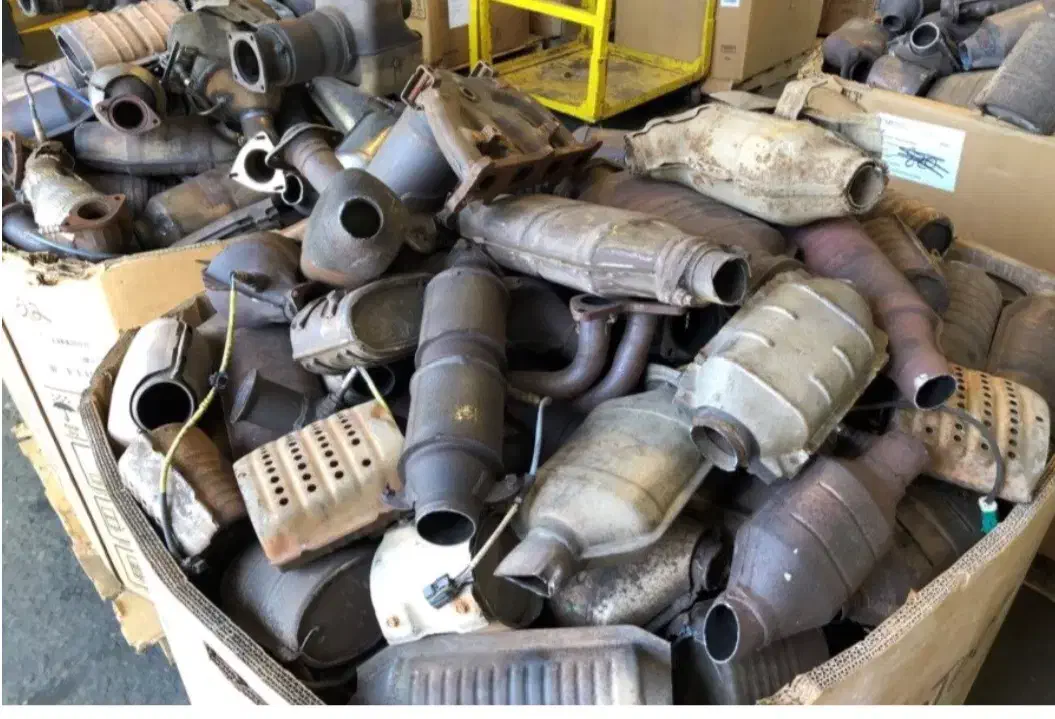 خرید و فروش انواع کاتالیز و خاک کاتالیزور|قطعات یدکی و لوازم جانبی|اراک, |دیوار