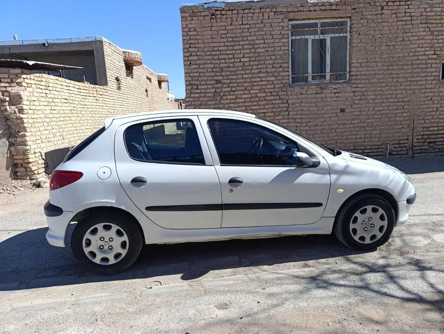 پژو 206 تیپ 2|خودرو سواری و وانت|سیرجان, |دیوار