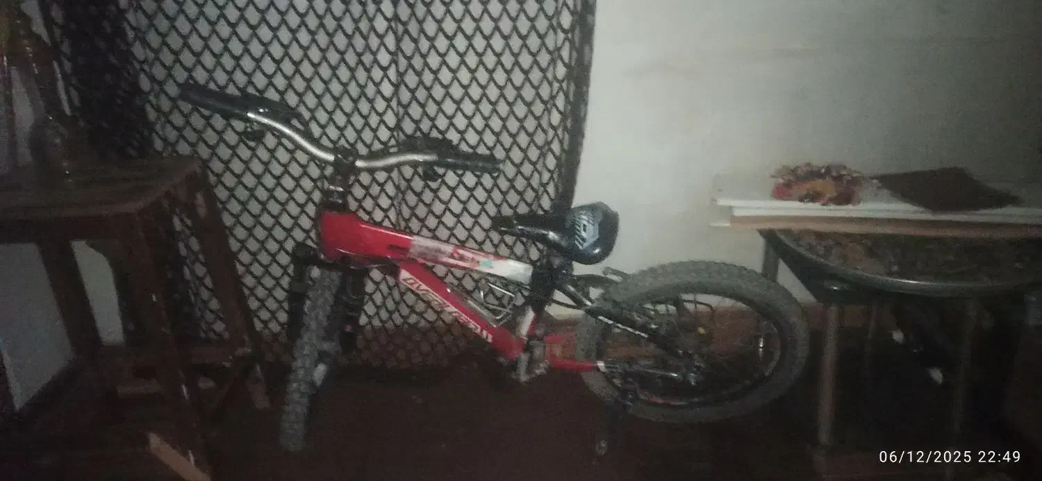 دوچرخه 20|دوچرخه، اسکیت، اسکوتر|کلاله, |دیوار