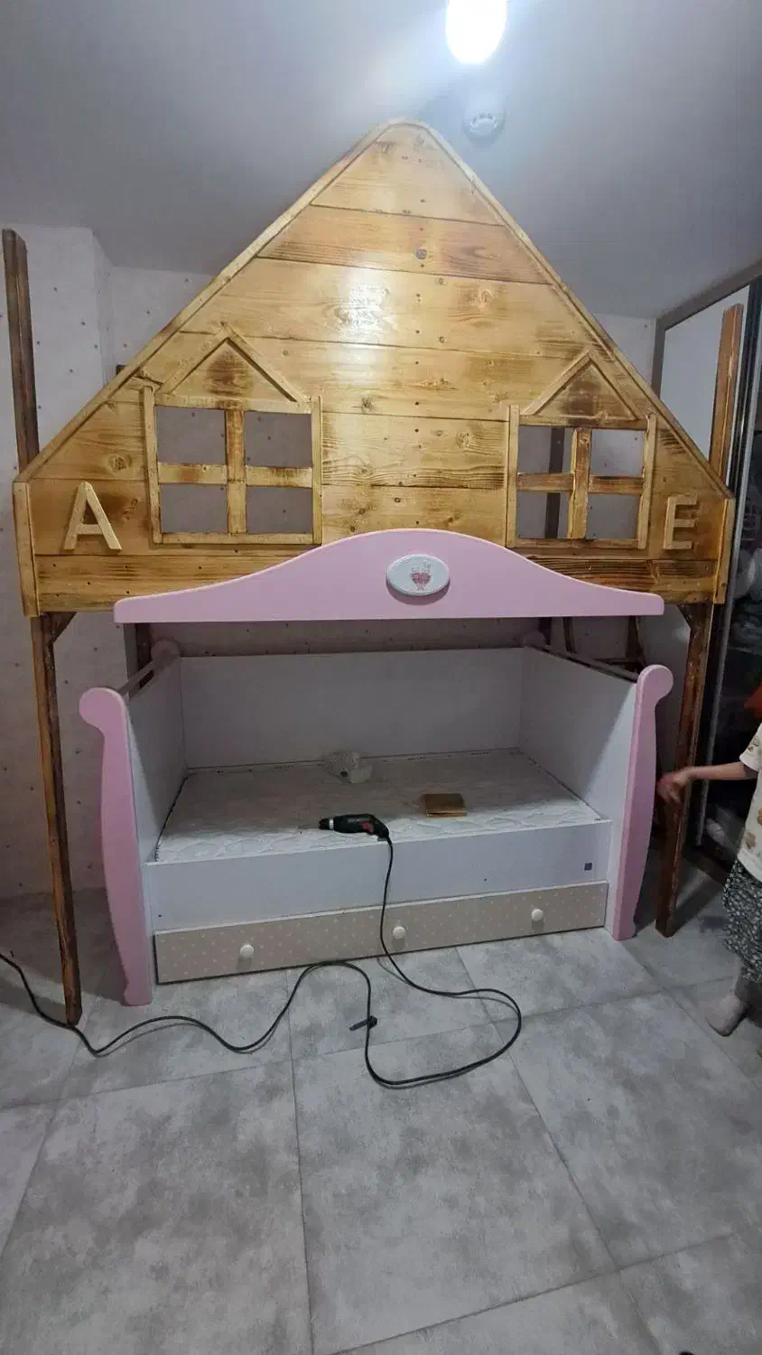 دنیای چوب|خدمات پیشه و مهارت|همدان, |دیوار