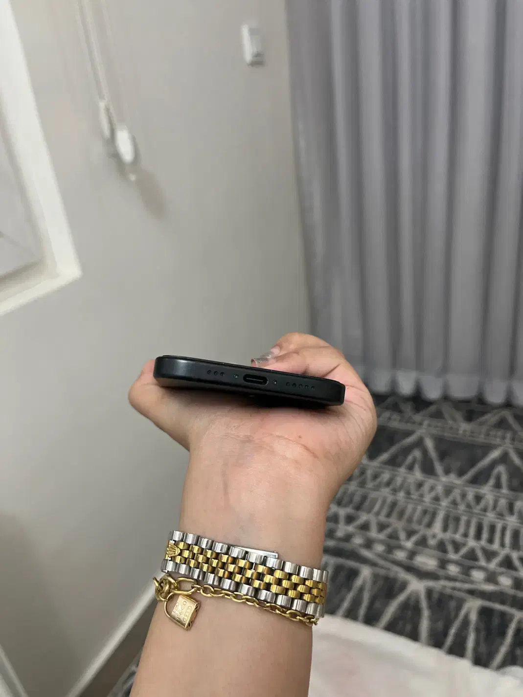 آیفون ۱۵ نرمال|موبایل|تهران, ونک|دیوار