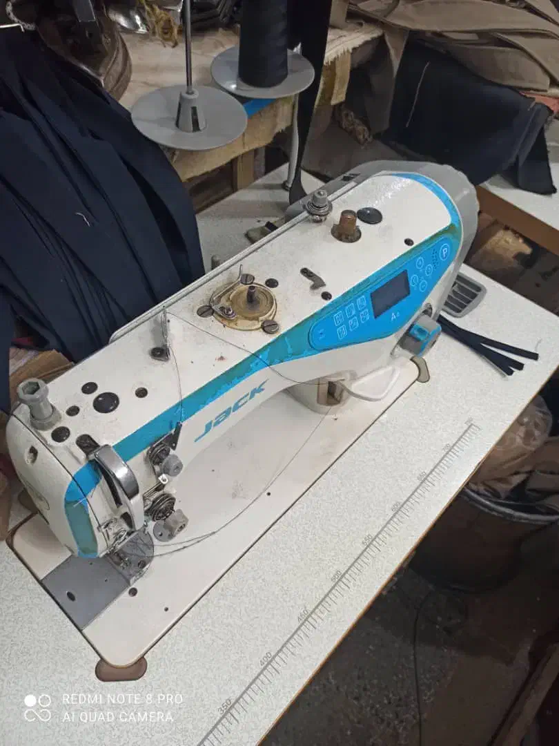 چرخکارمانتو و پالتو|استخدام صنعتی، فنی، مهندسی|بروجرد, |دیوار