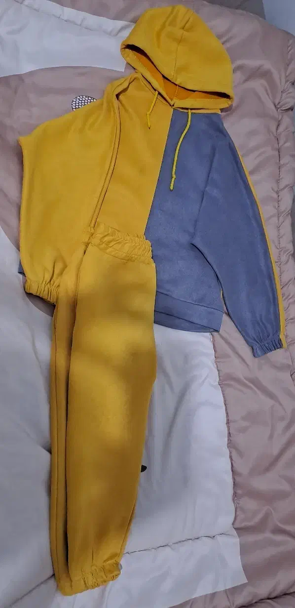 کت و شلوار جین سایز ۷۵ و هودی و شلوار و ..|کفش و لباس بچه|تهران, مسعودیه|دیوار