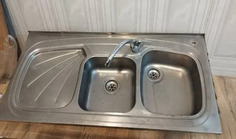 سینک ظرفشویی|مصالح و تجهیزات ساختمان|باقرشهر, |دیوار