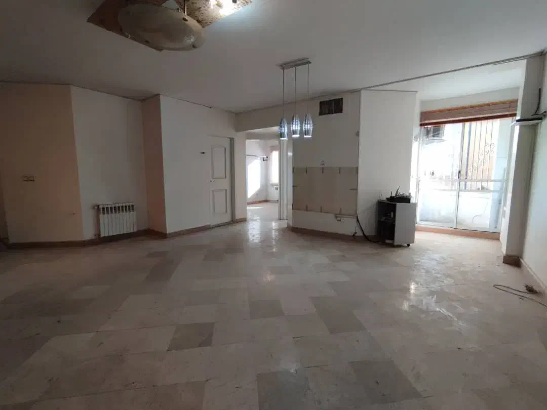 ۸۵ متر/۲ اتاق/ قائم مقام/موقعیت اداری|اجارهٔ دفتر کار، اتاق اداری، مطب|تهران, سنائی|دیوار