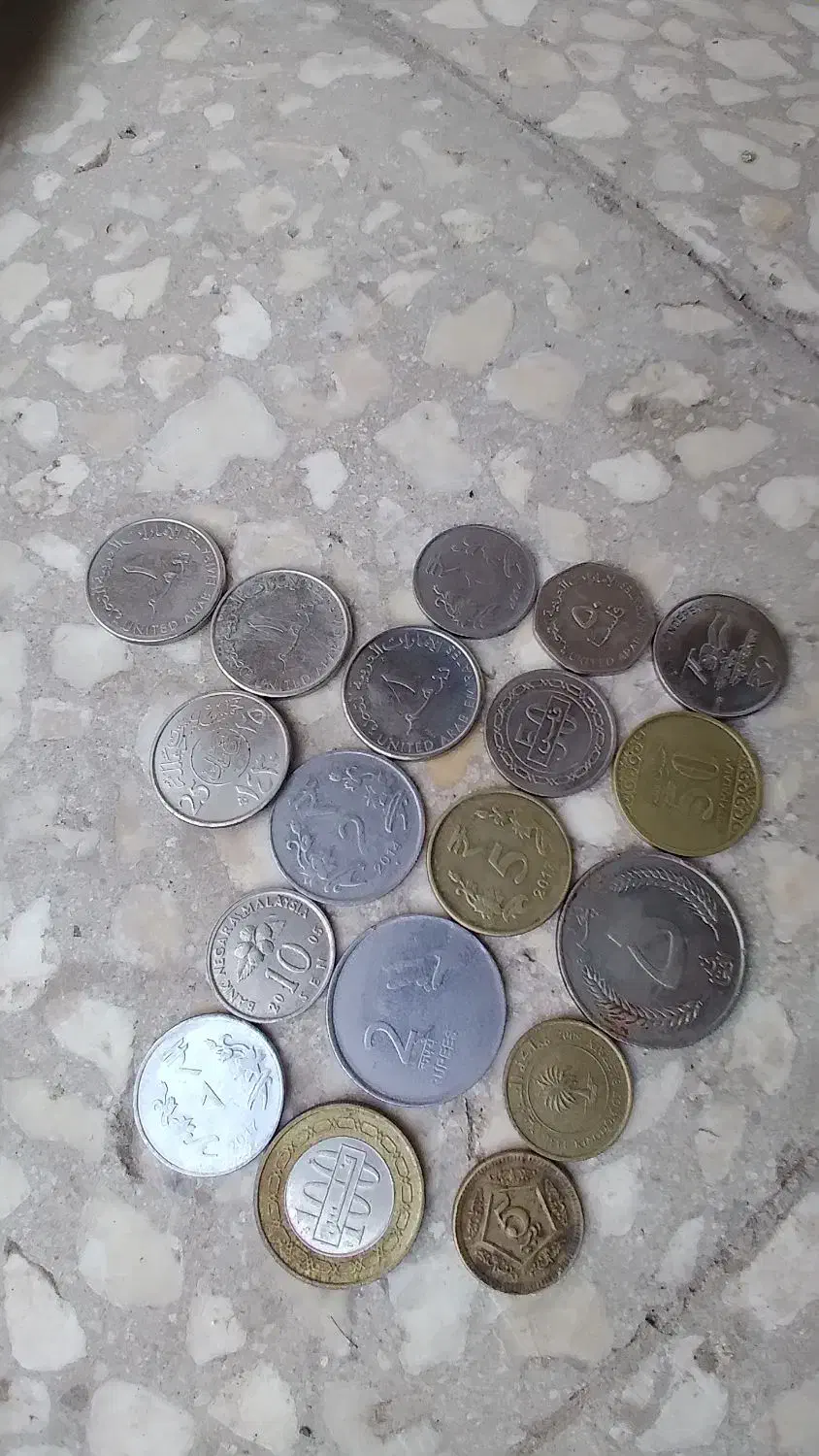 سکه واسکناس خارجی|کلکسیون سکه، تمبر، اسکناس|قم, شاه ابراهیم|دیوار