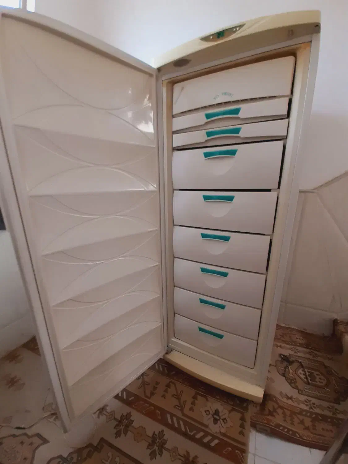 یخچال فریزر پارس (بدون برفک) درحد بیصدا|یخچال و فریزر|قم, سراجه (۱۵ خرداد)|دیوار