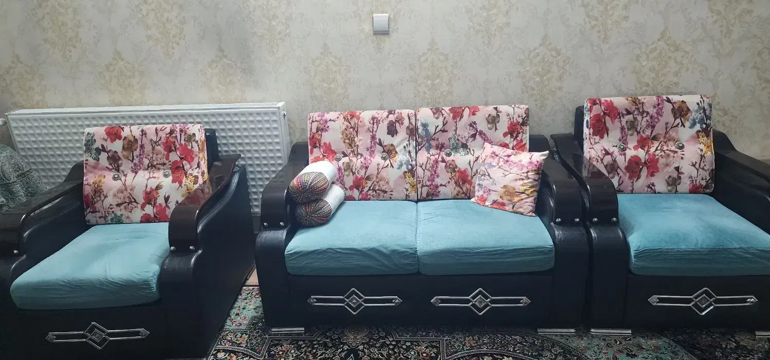 مبل 7 نفره راحتی|مبلمان خانگی و میز عسلی|اندیشه, اندیشه فاز ۵|دیوار