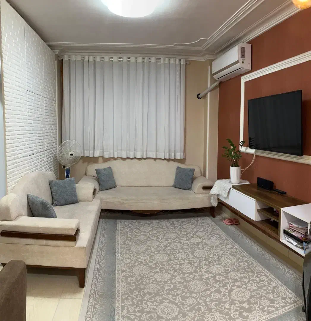 لوازم خانگی و مبلمان|مبلمان خانگی و میز عسلی|رشت, حمیدیان|دیوار