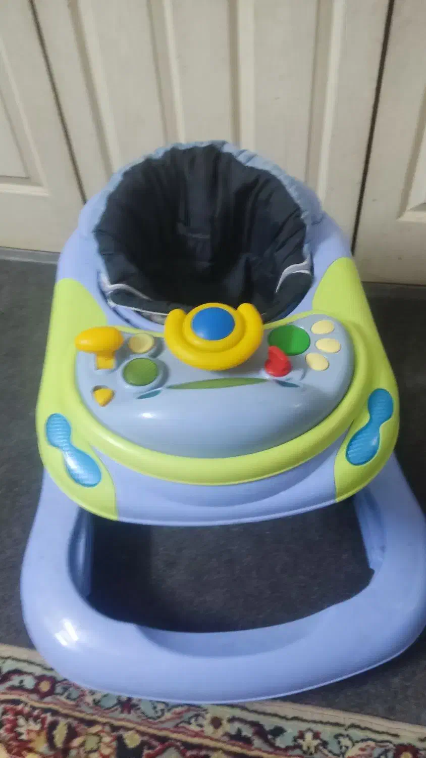 روروئک|کالسکه و لوازم جانبی|کازرون, |دیوار