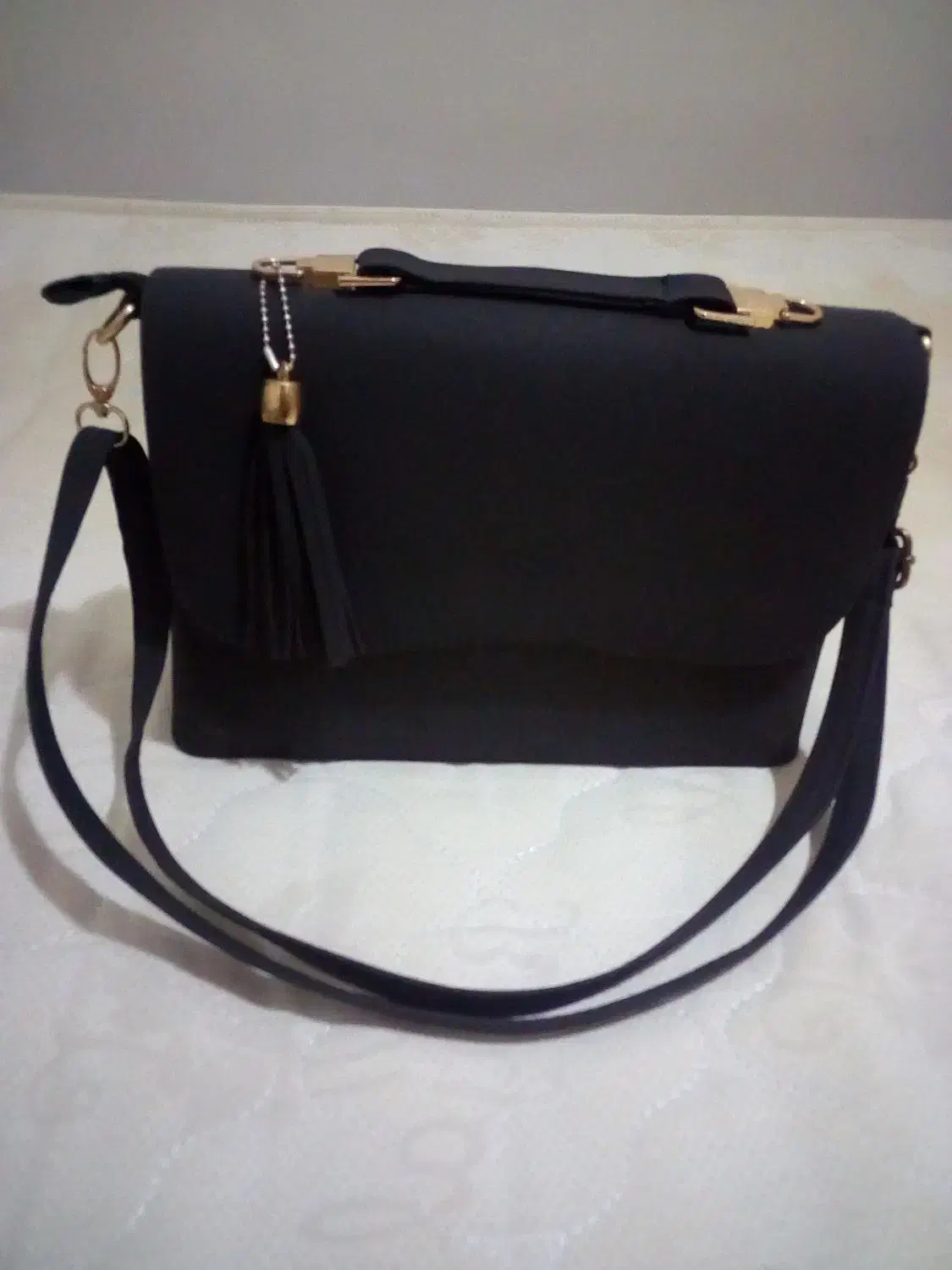 کیف نوی مشکی|کیف، کفش، کمربند|رشت, دروازه لاکان|دیوار