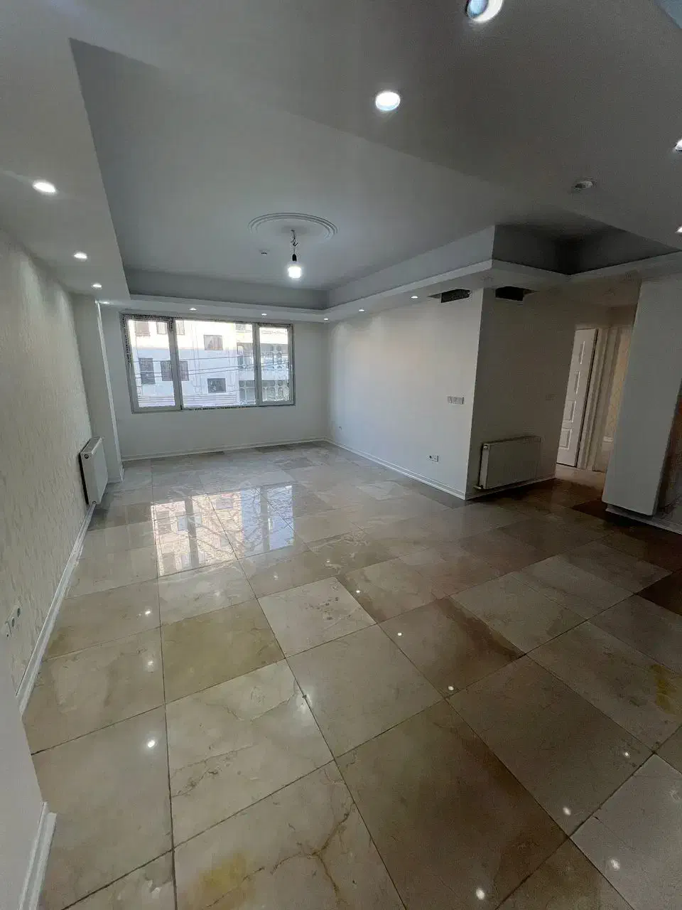 ۹۸ متری کلید نخورده در جنوب فلکه اول صادقیه|فروش آپارتمان|تهران, صادقیه|دیوار