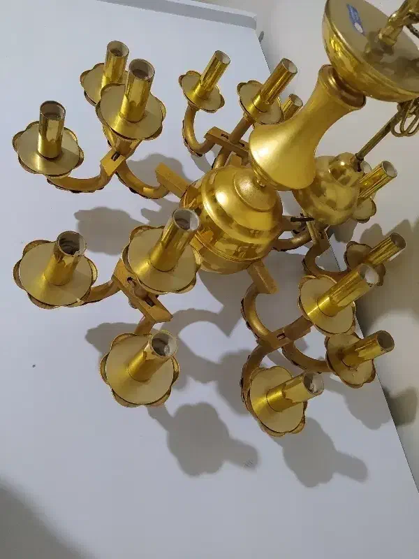 چراغ آویز پانزده شاخه|لوستر و چراغ آویز|میانه, |دیوار