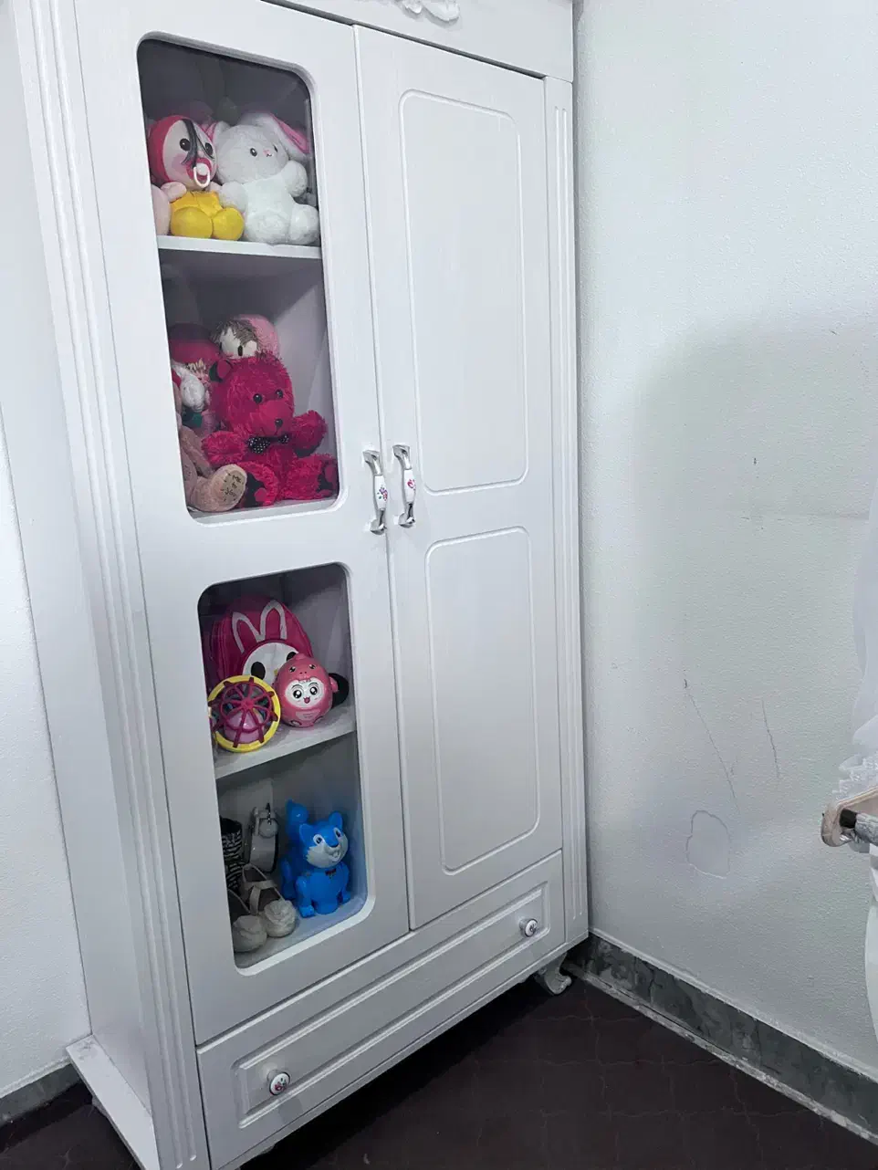 کمد بچگانه|اسباب و اثاث بچه|شهرکرد, |دیوار