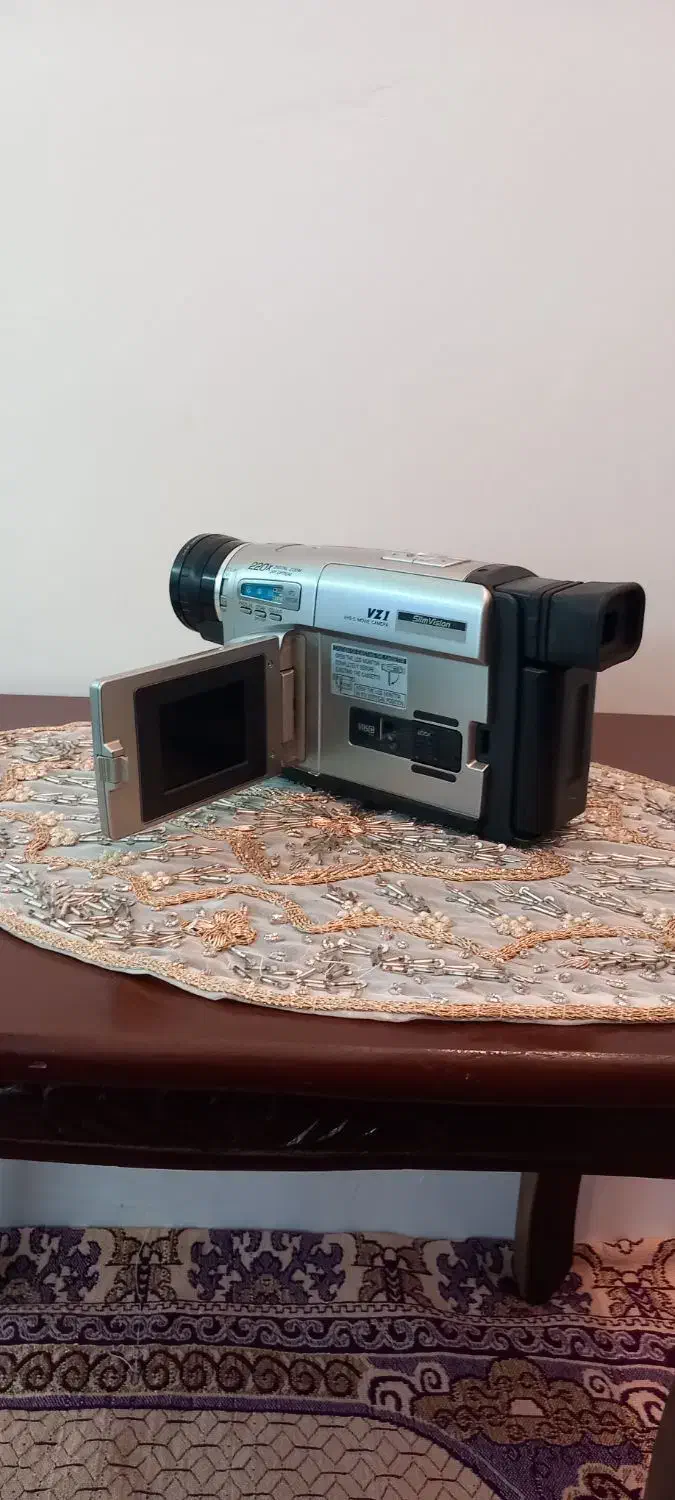 دوربین قدیمی|دوربین عکاسی و فیلم‌برداری|تبریز, |دیوار