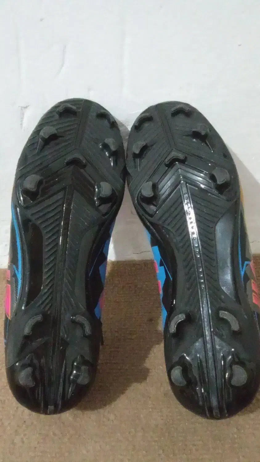 کفش چمنی سایز 41|تجهیزات ورزشی|نوشهر, |دیوار