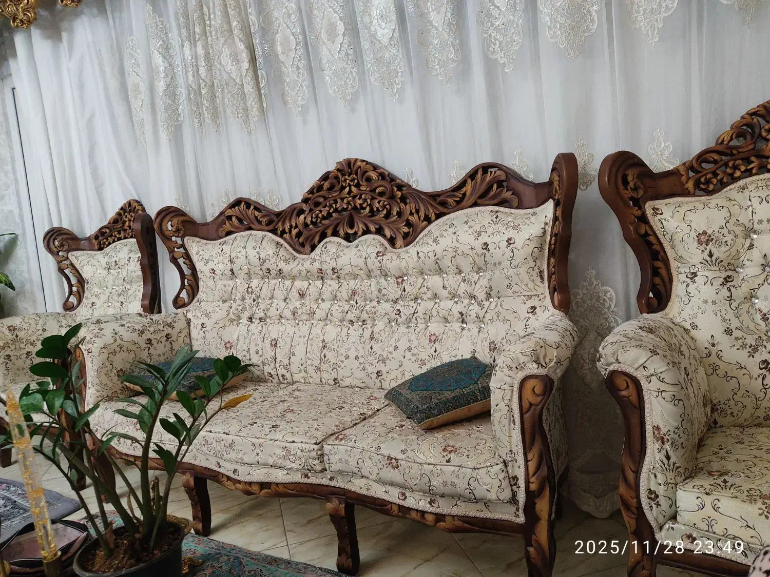 مبل سلطنتی نه نفره|مبلمان خانگی و میز عسلی|سهند, |دیوار