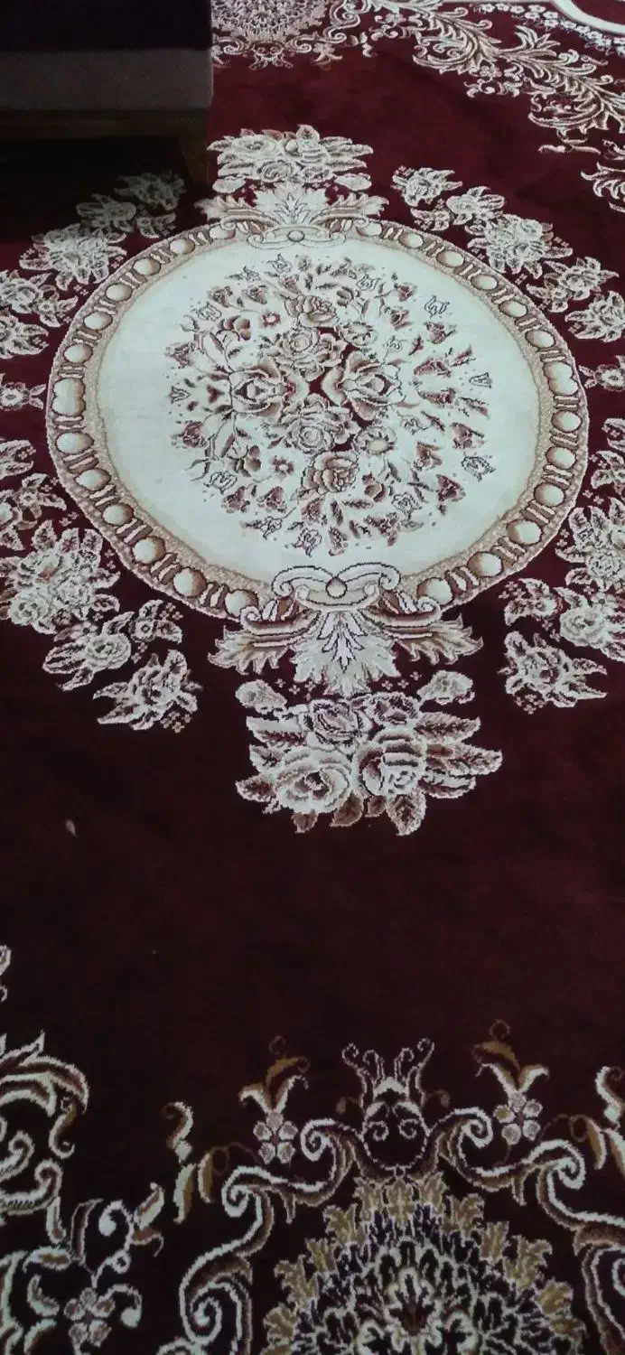 فرش لاکی قرمز|فرش|محمدیه-قزوین, |دیوار