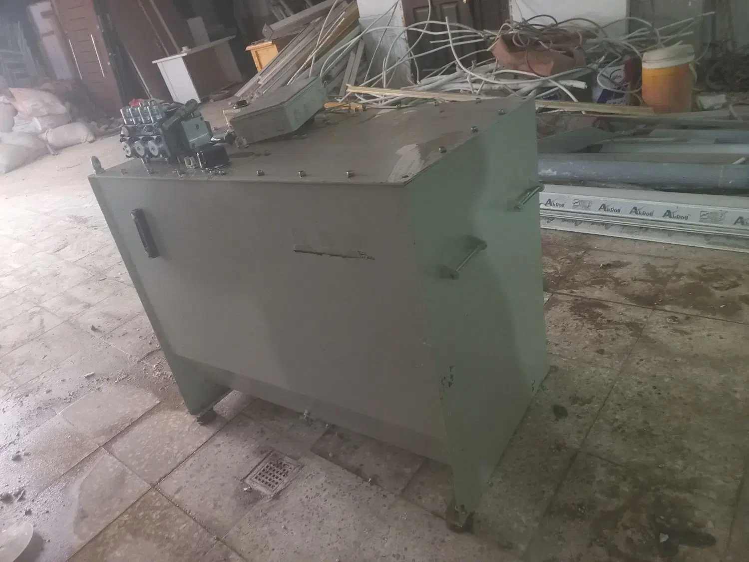 جک و پاور اسانسور جک وسط .۱۵ متر مفید|ماشین‌آلات صنعتی|بجنورد, |دیوار