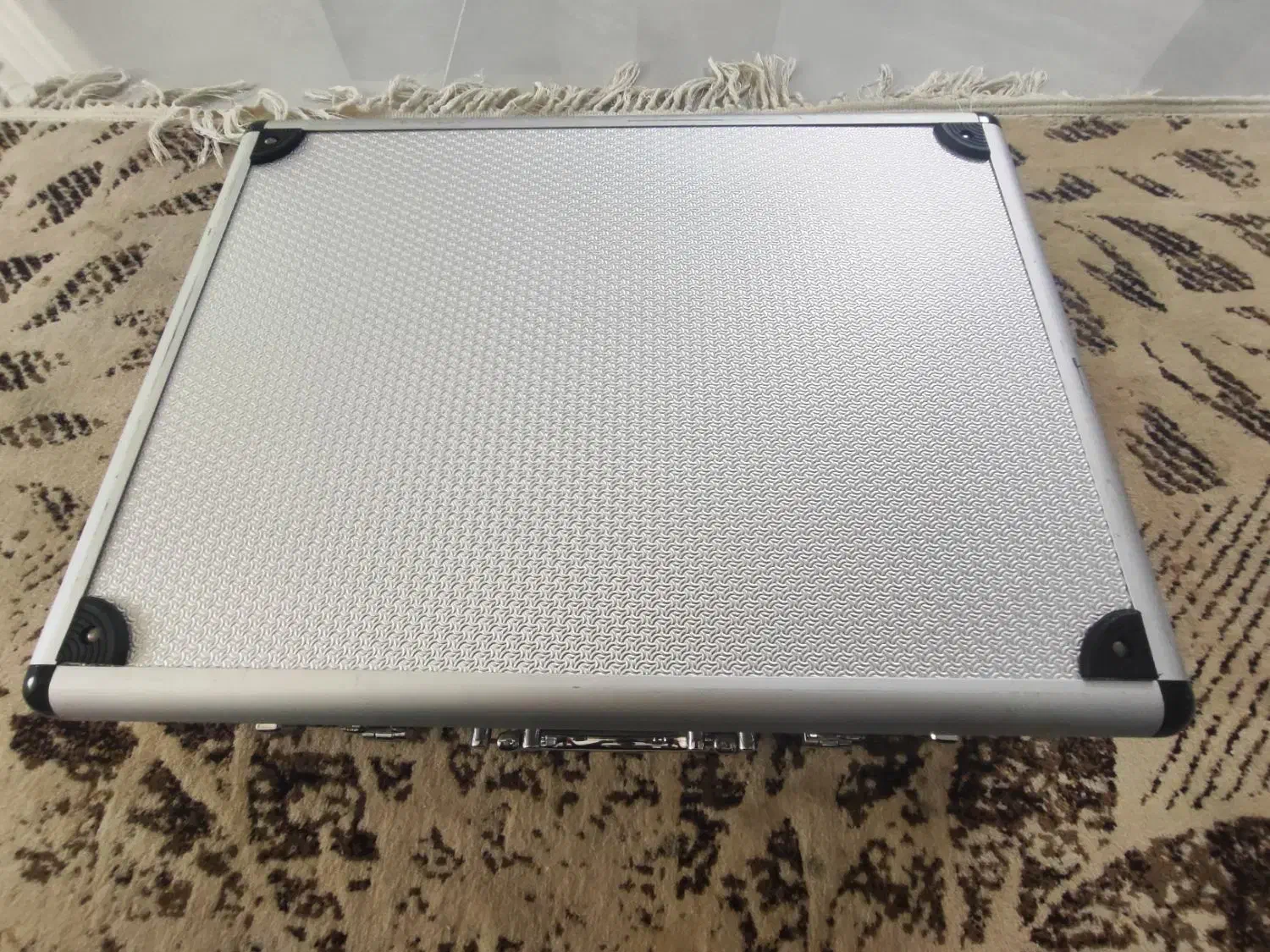 کیف الومینیومی رمز دار|کیف، کفش، کمربند|آمل, |دیوار