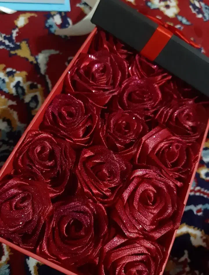 ۵ هزار|گل مصنوعی|همدان, |دیوار