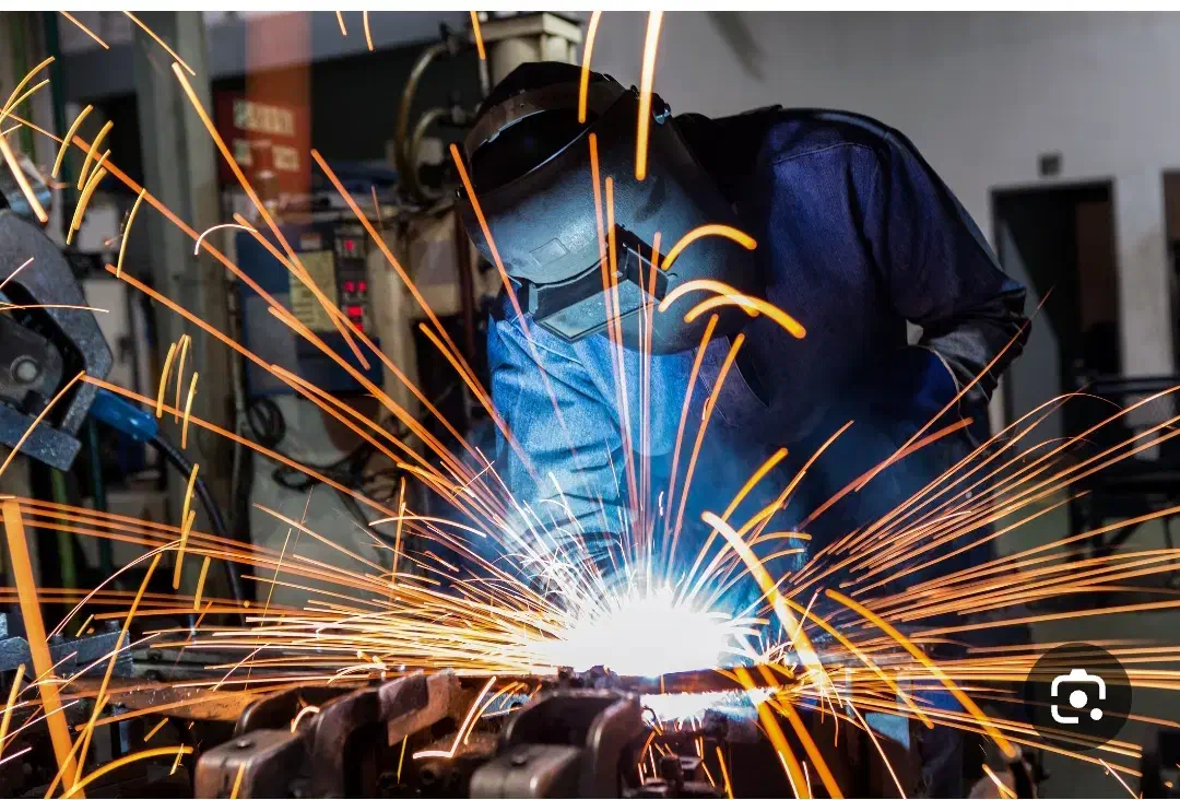 خدمات جوشکاری|خدمات پیشه و مهارت|گرمسار, |دیوار