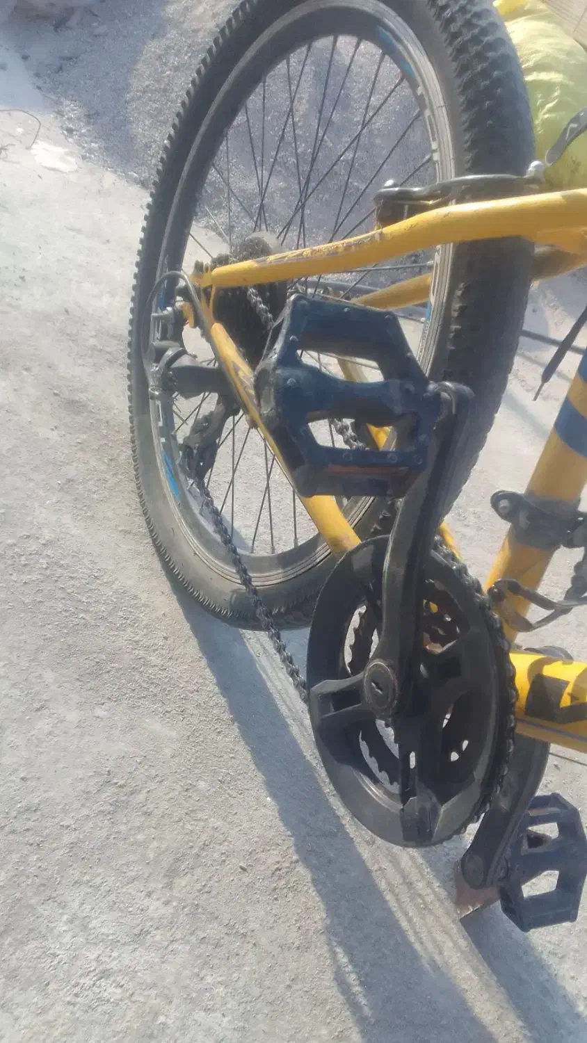 چرخ ۲۴ سالم یک ماه هست خریدمش|دوچرخه، اسکیت، اسکوتر|آبدانان, |دیوار