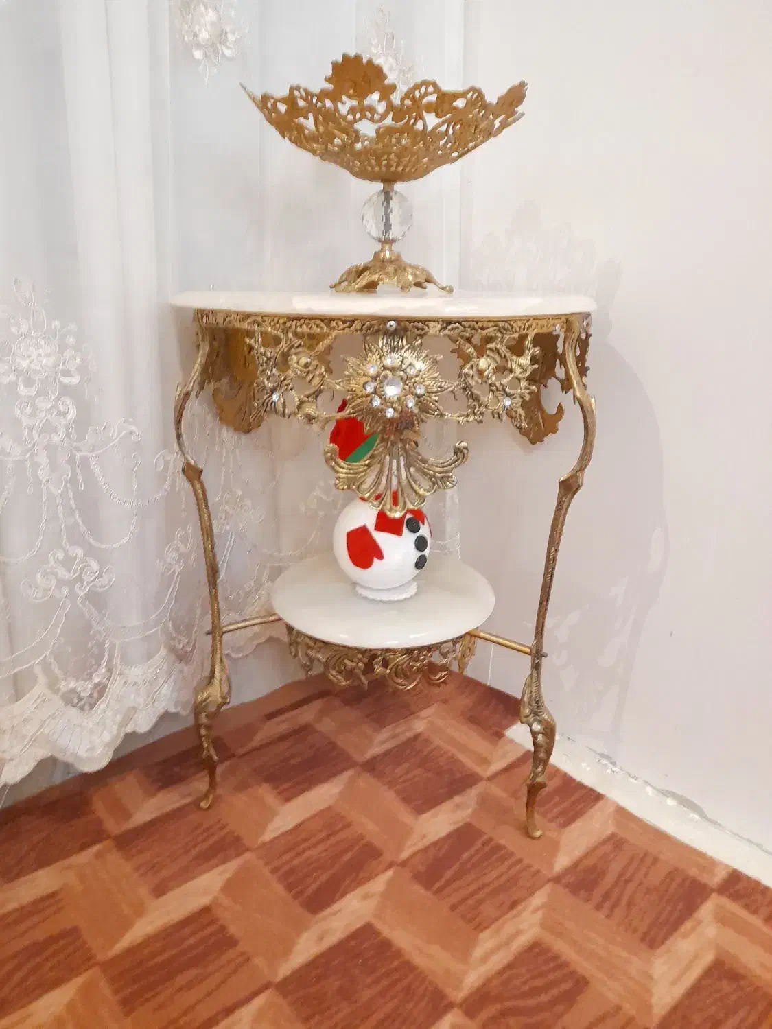 میز برنزی|بوفه، ویترین، کنسول|تبریز, |دیوار