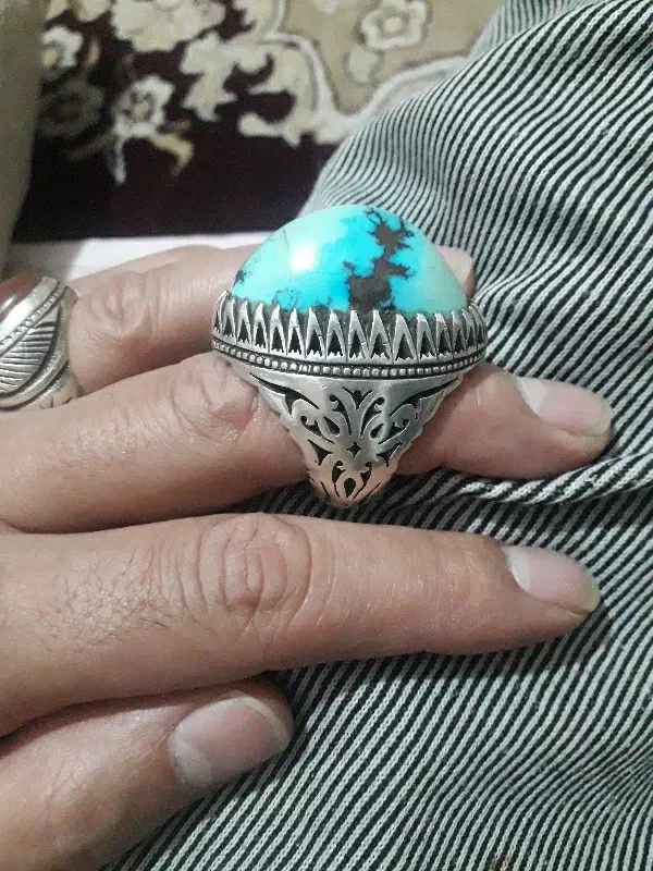 فیروزه نیشابور|جواهرات|مشهد, نوغان|دیوار