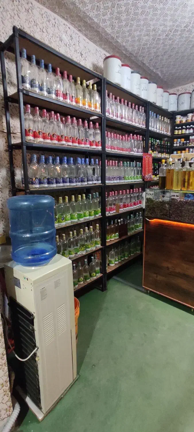 فروش امتیاز مغازه عطاری و دارو گیاهی با همه وسایل|فروش مغازه و غرفه|دهدشت, |دیوار