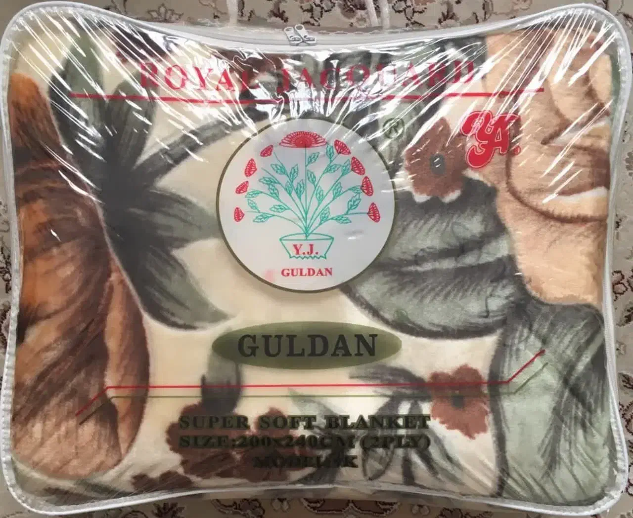 پتوی دو نفره مدل 9k برند GULDAN|رختخواب، بالش، پتو|قم, بنیاد|دیوار