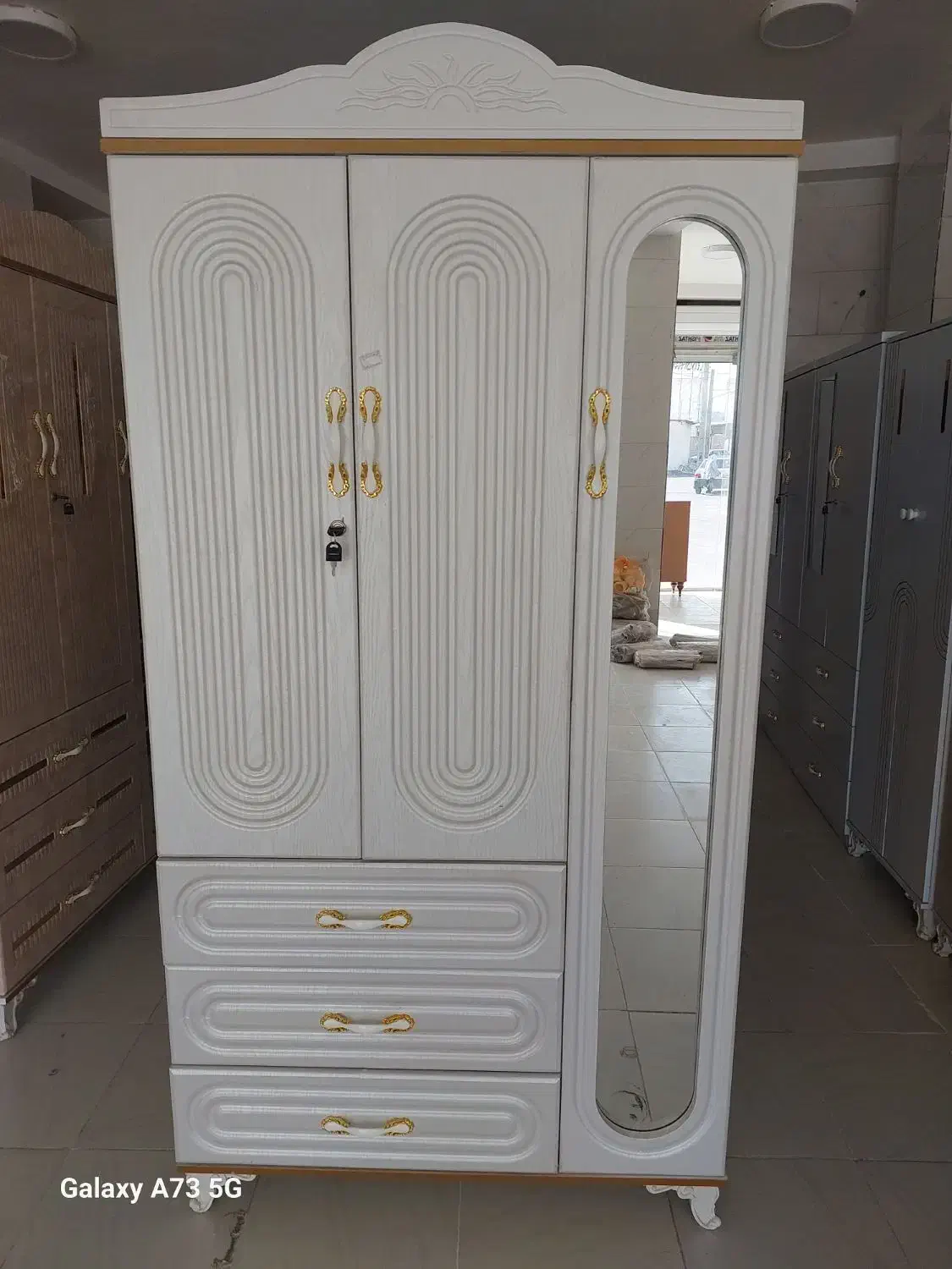 کمد سه درب وکیوم خورموج|مبلمان خانگی و میز عسلی|خورموج, |دیوار