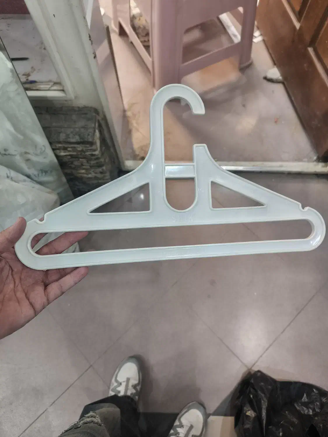 چوب کار|بندرخت و رختآویز|کوهدشت, |دیوار