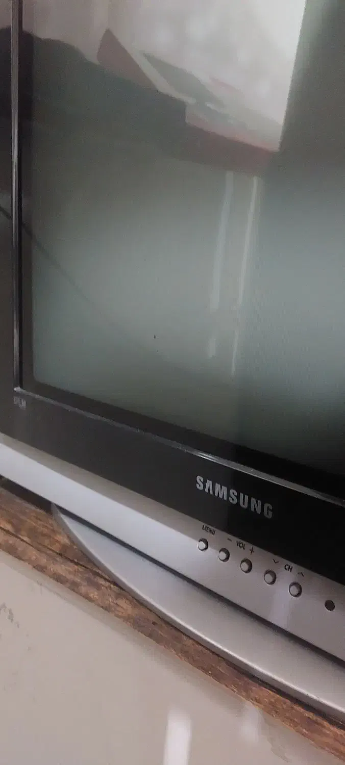 تلویزیون21اینچ سامسونگ|تلویزیون و پروژکتور|گرگان, |دیوار