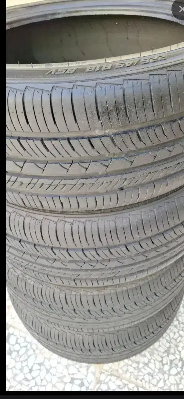 لاستیک 225 کی ام سی جی7|قطعات یدکی و لوازم جانبی|لاهیجان, مهرگان|دیوار