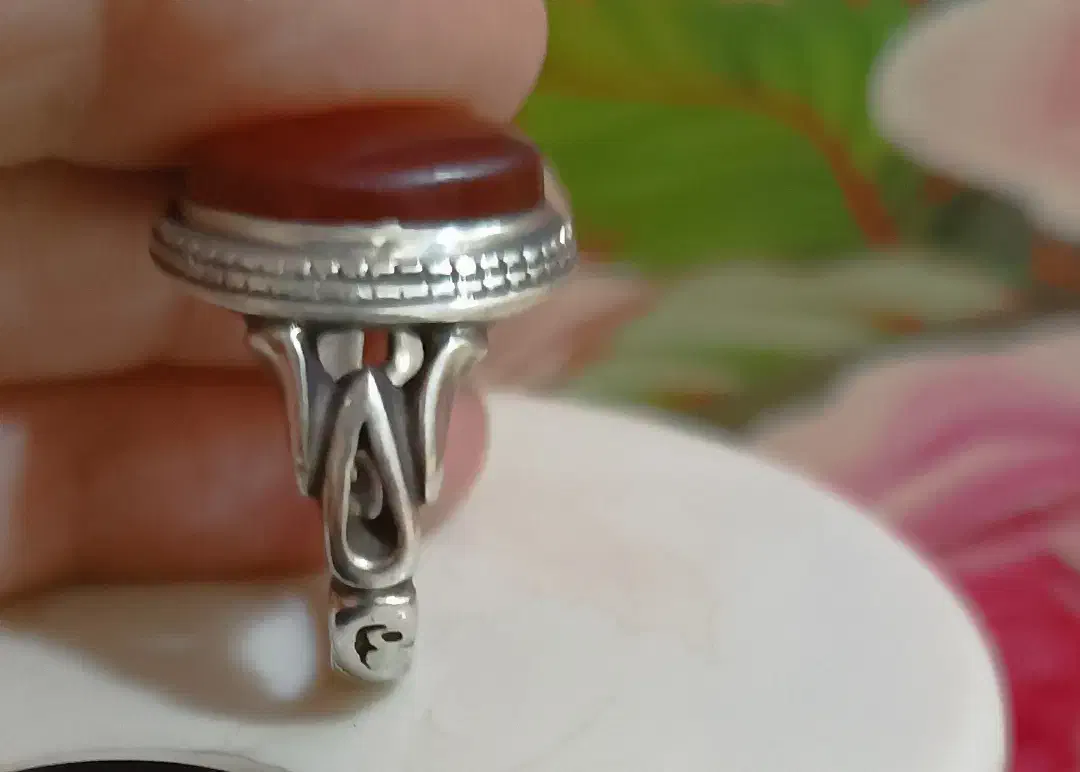 انگشتر|کلکسیون اشیاء عتیقه|قم, نیروگاه|دیوار