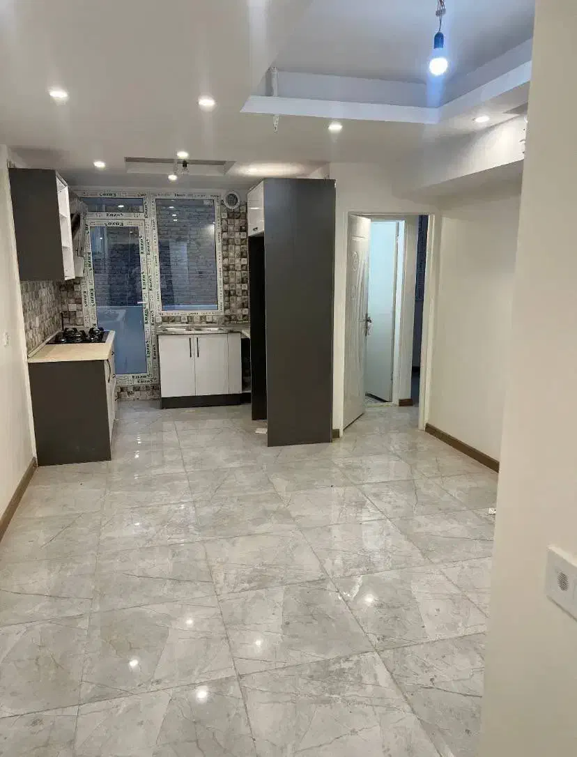 53متر/فولامکانات/کلیدنخوردهدوطبقهموجود/اسکندری|فروش آپارتمان|تهران, هلال احمر|دیوار