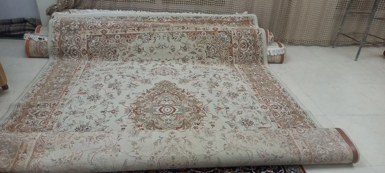 فرش ماشینی ۴تخته|فرش|خسروشاه, |دیوار