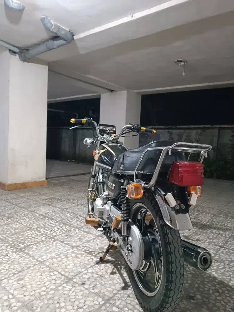 هوندا ۲۰۰ نیکتاز|موتورسیکلت|رودسر, |دیوار