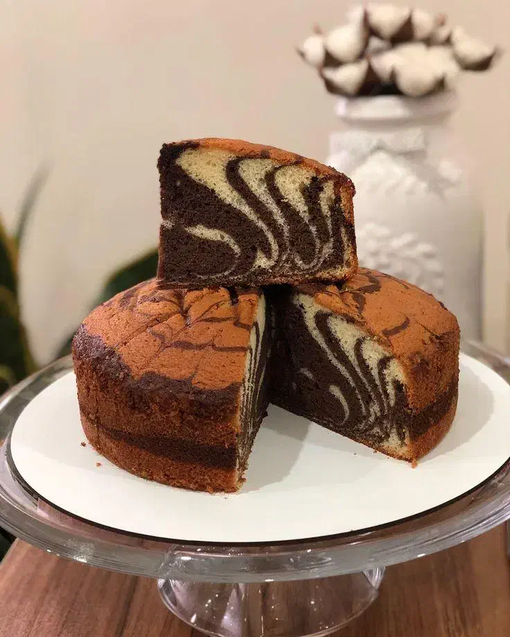 انواع کیک و کوکی و پیراشکی|خوردنی و آشامیدنی|مشهد, موسوی قوچانی|دیوار