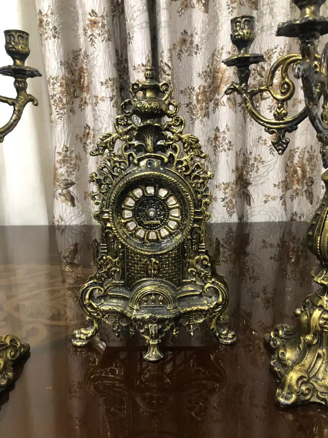 شمعدون وساعت|آینه|گرگان, |دیوار