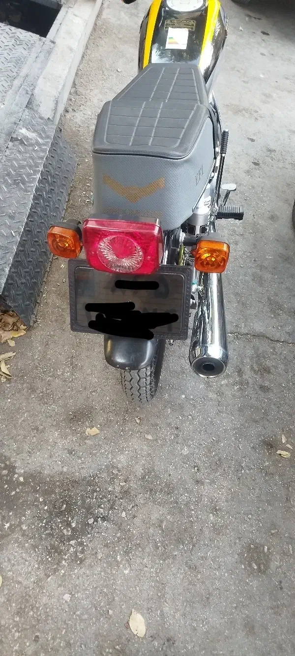 فروش موتور|موتورسیکلت|بروجن, |دیوار