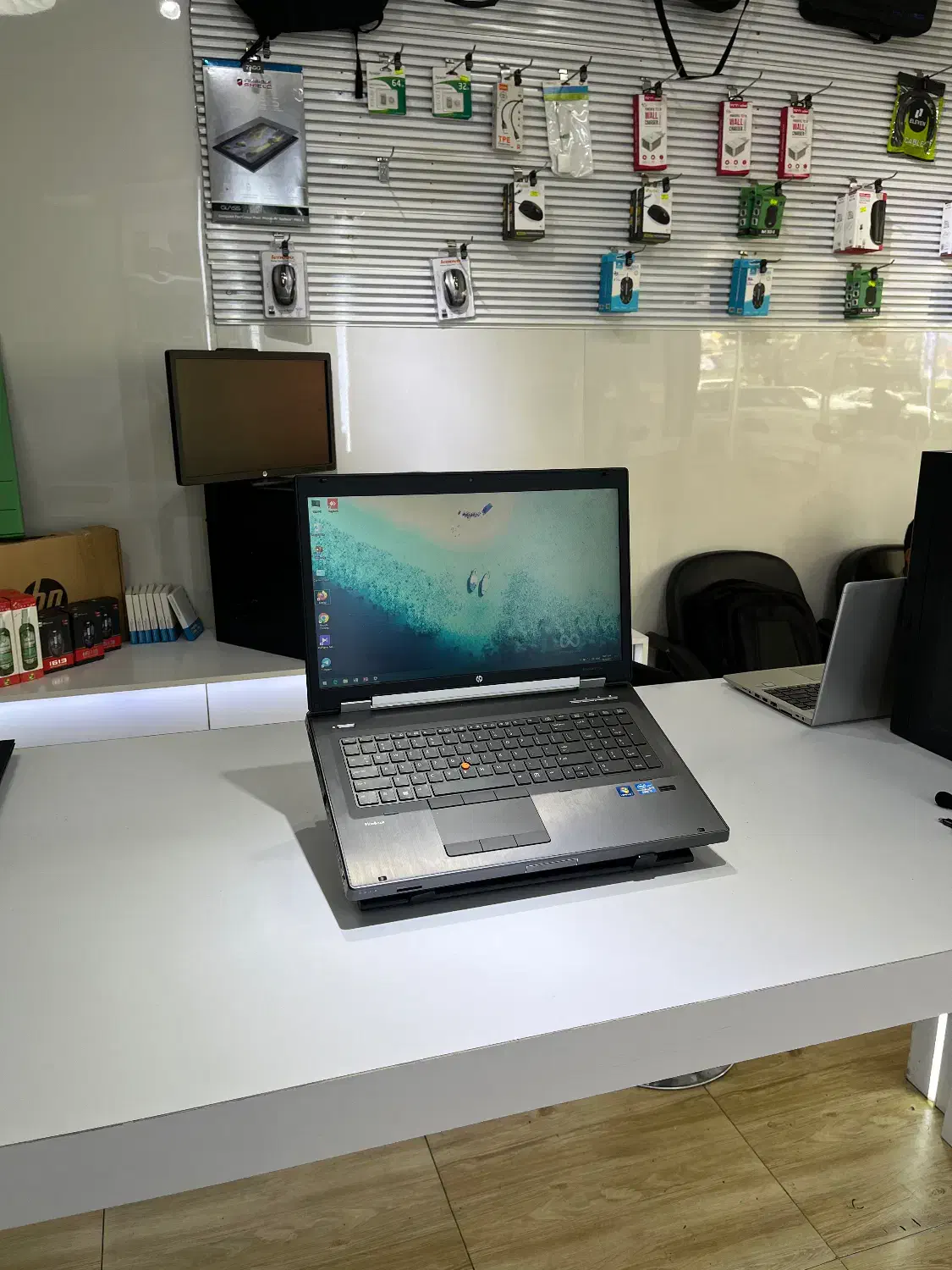 لپتاپ لاکچری کفه قیمت گارانتیi7 ssd|رایانه همراه|تهران, فلاح|دیوار