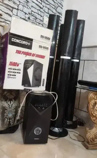 سینما خانواده|سیستم صوتی خانگی|کاشان, درب باغ|دیوار