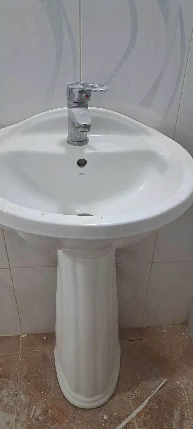 روشورتمیزسالم باسنگ اوپن|لوازم سرویس بهداشتی|شهرضا, |دیوار