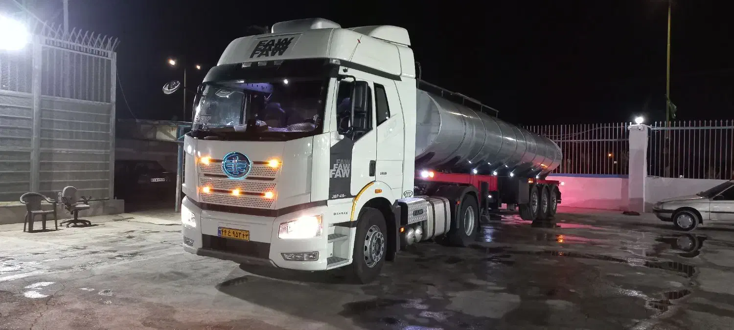 فروش کارواش با کلیه تجهیزلت|اجارهٔ دفتر صنعتی، کشاورزی، تجاری|خمینی‌شهر, |دیوار